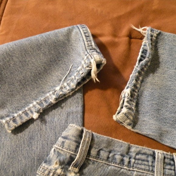 Cruel Girls - Picture 9 of 11